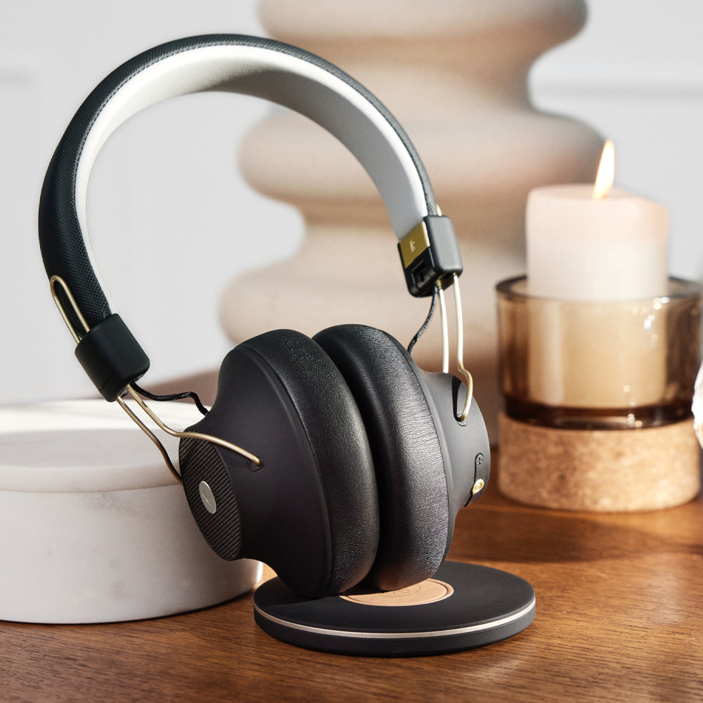 Abeat Qi Bluetooth Headphones W/ Anc - Black