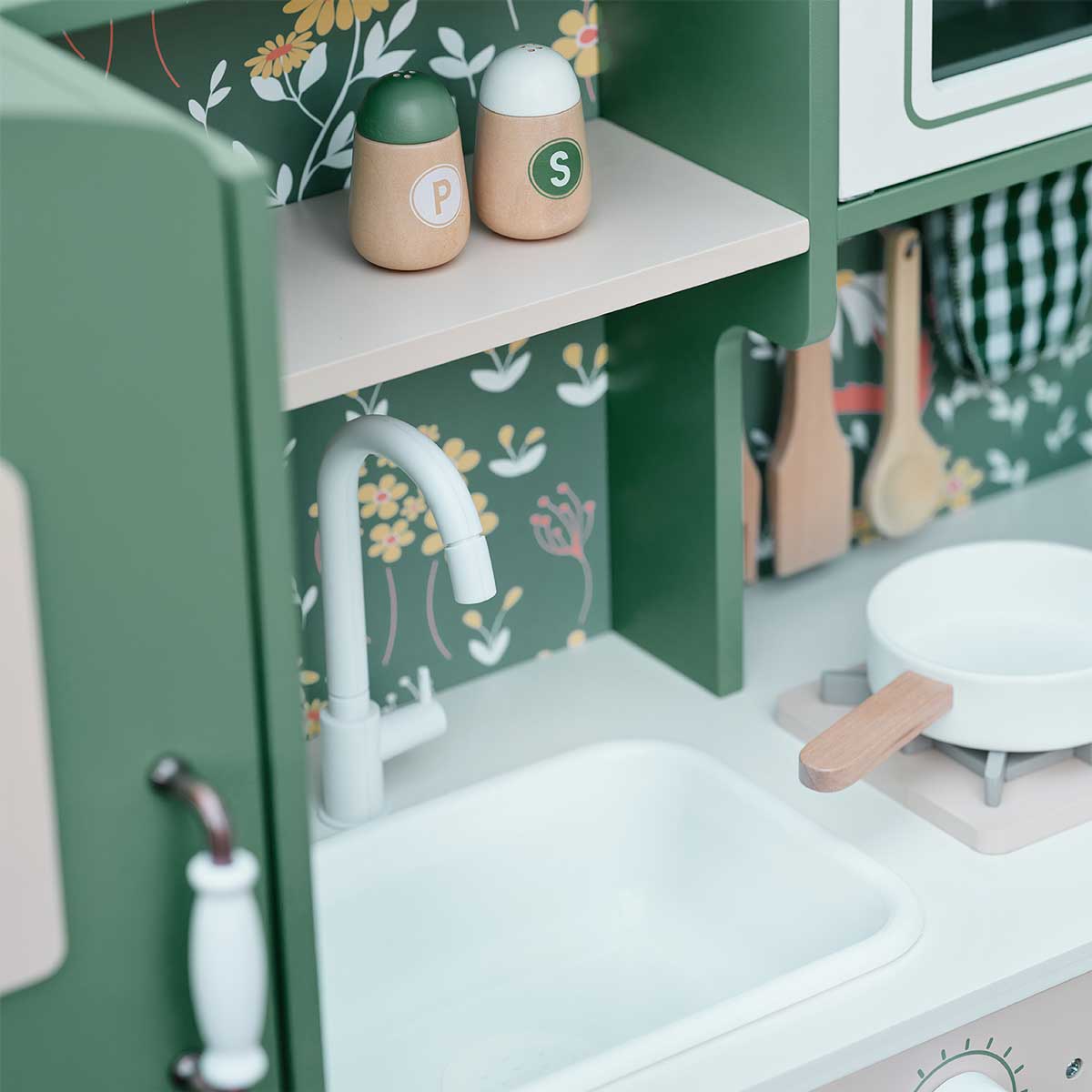 Vintage Kitchen