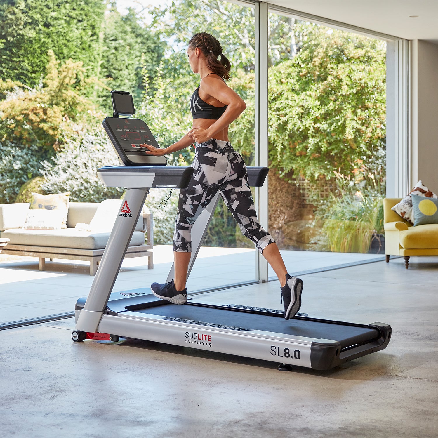 SL8 Treadmill DC