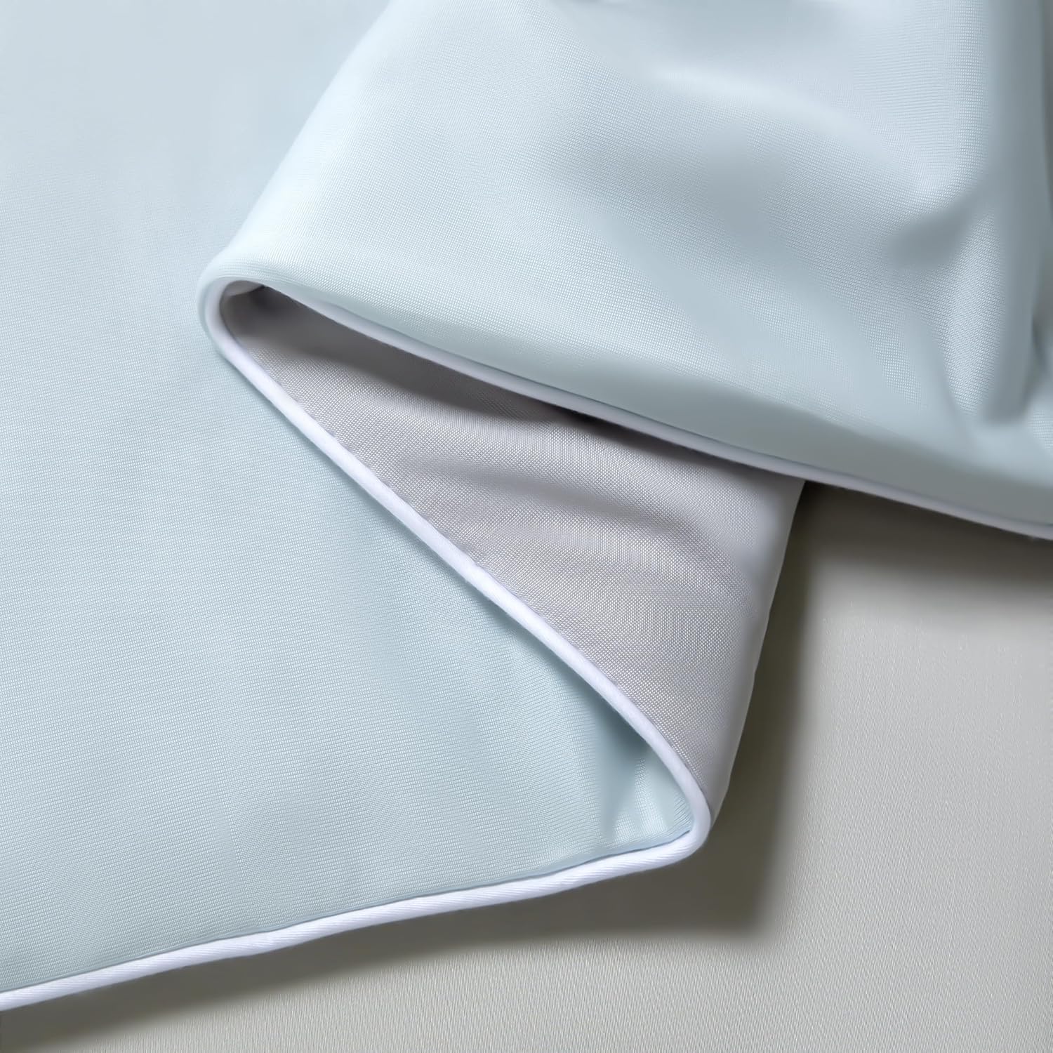 Ice Cooling Reversible Summer Comforter Blanket (Blue and Grey, Queen/King)