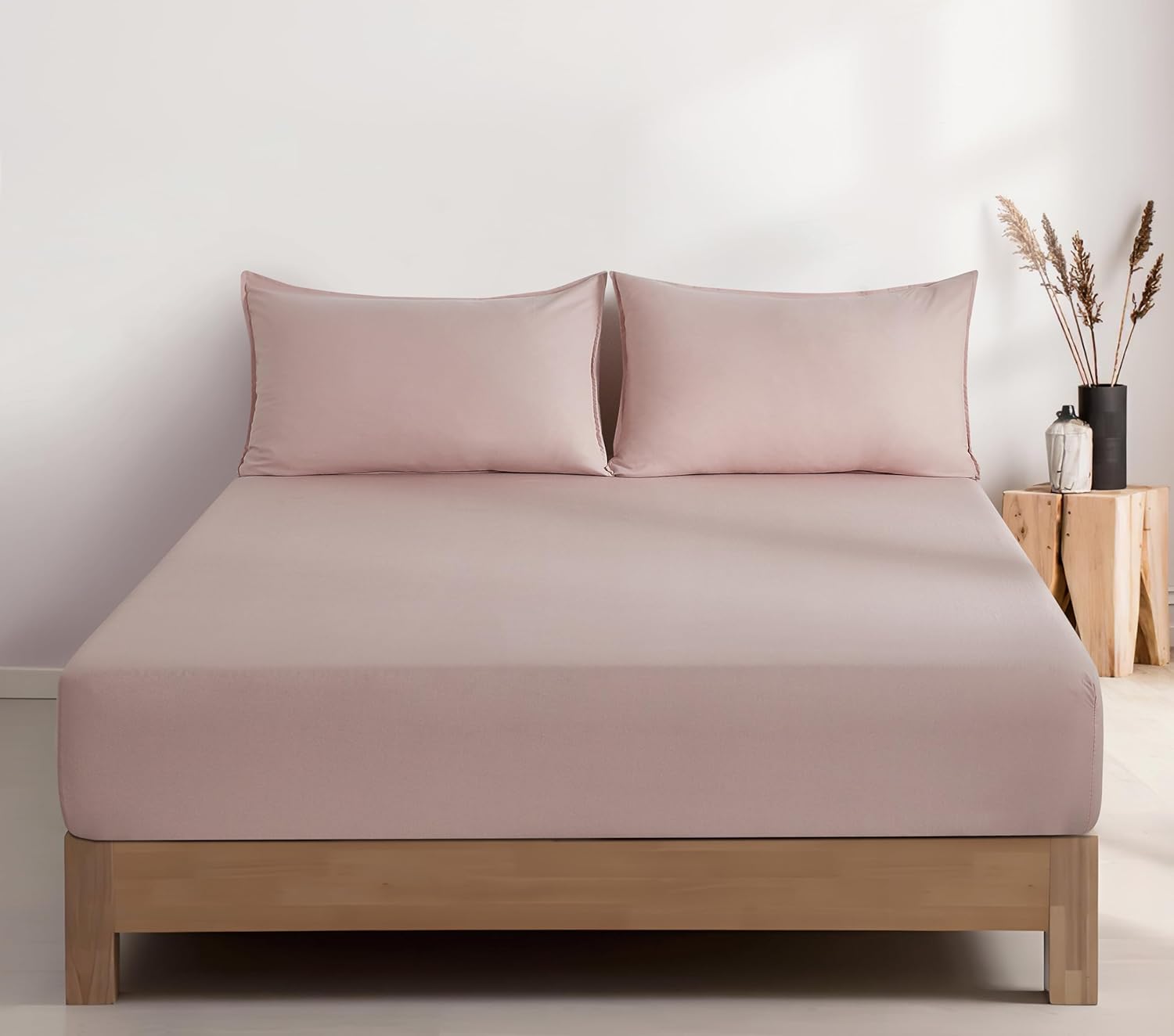 100% Vintage Washed Microfibre Fitted Sheet Set – Ultra Soft & Lightweight All-Season Fitted Sheet with 2 Pillowcases (Pink, King Size)