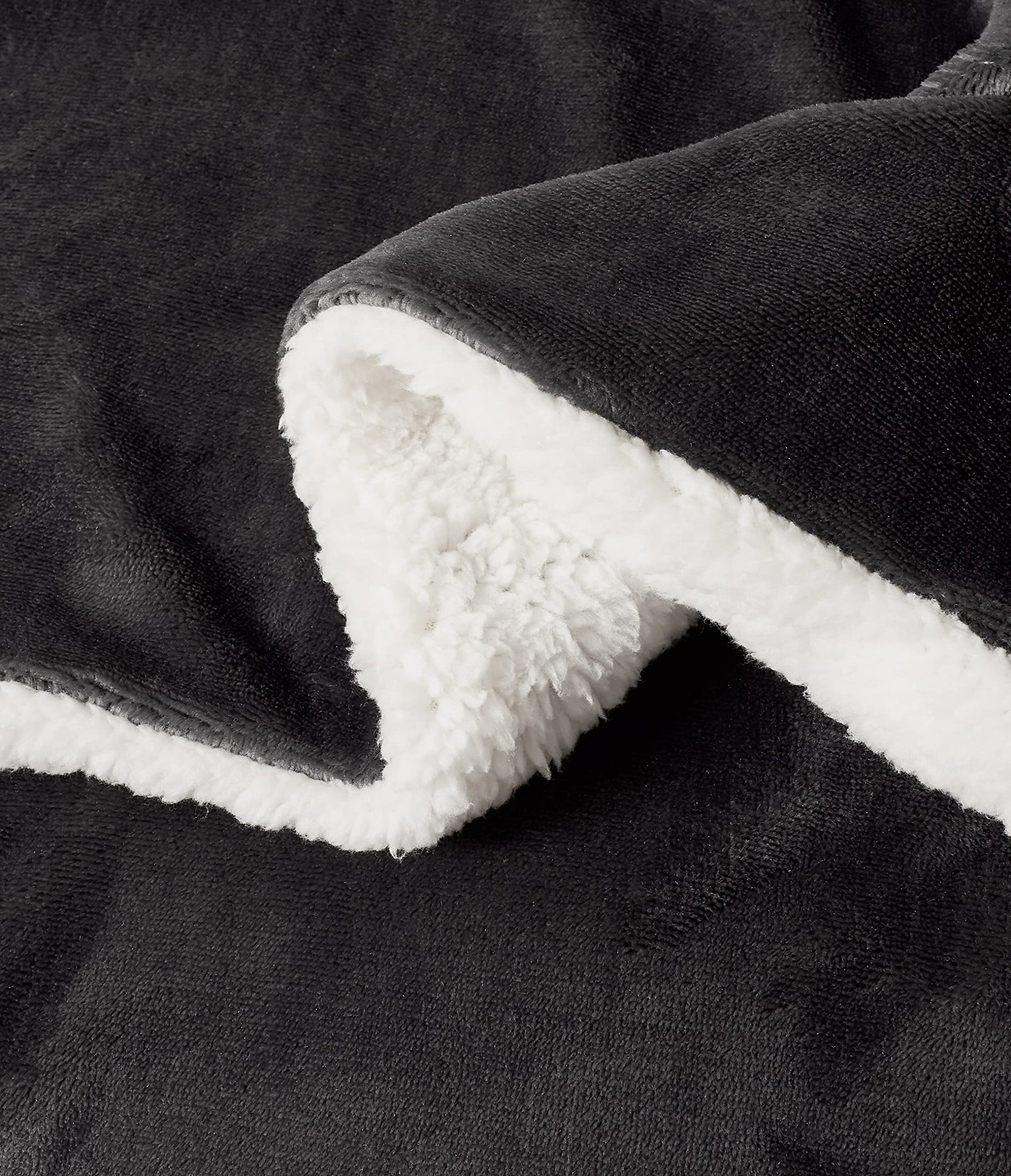 2-in-1 Teddy Sherpa Quilt Cover Set (Charcoal, Super King)
