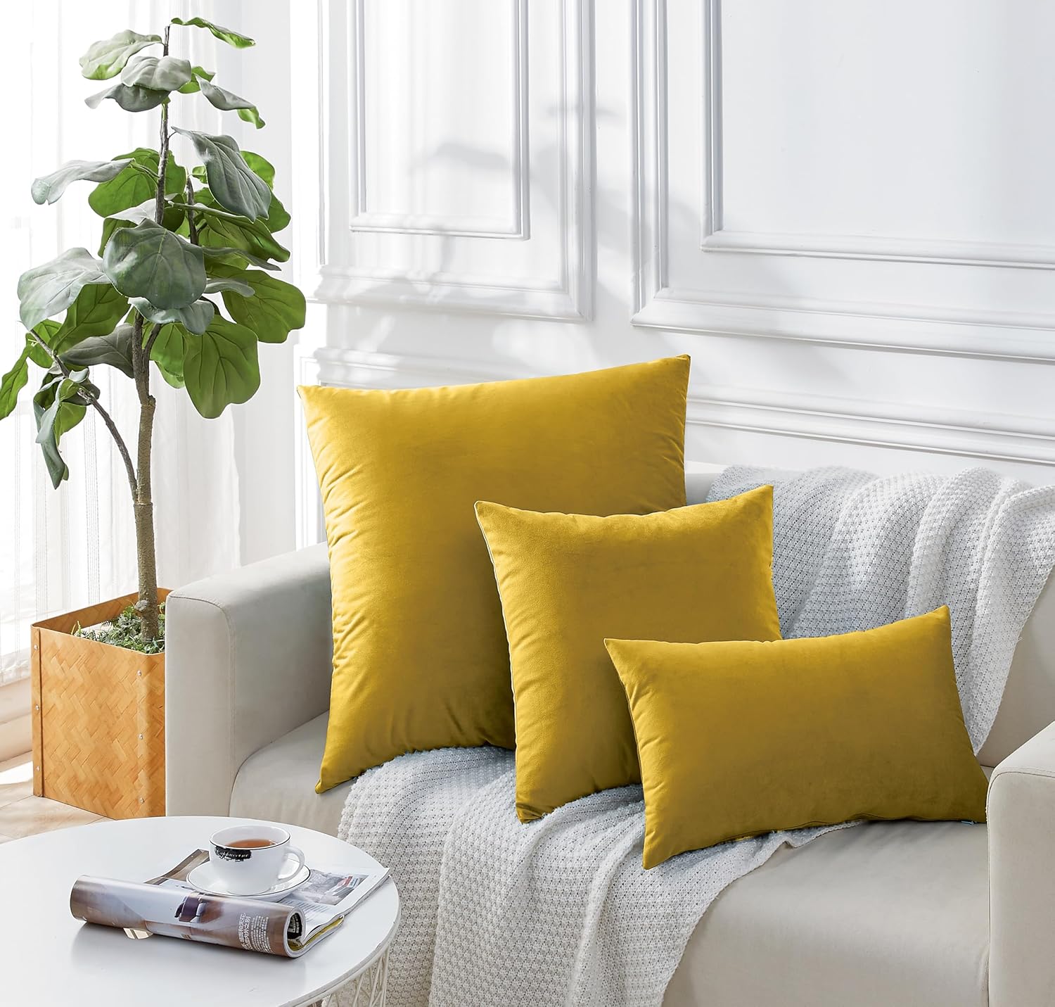Twin-Pack Velvet Cushion Covers - Soft Microfibre Cushion Covers with Hidden Zipper (Yellow, 65cm*65cm)