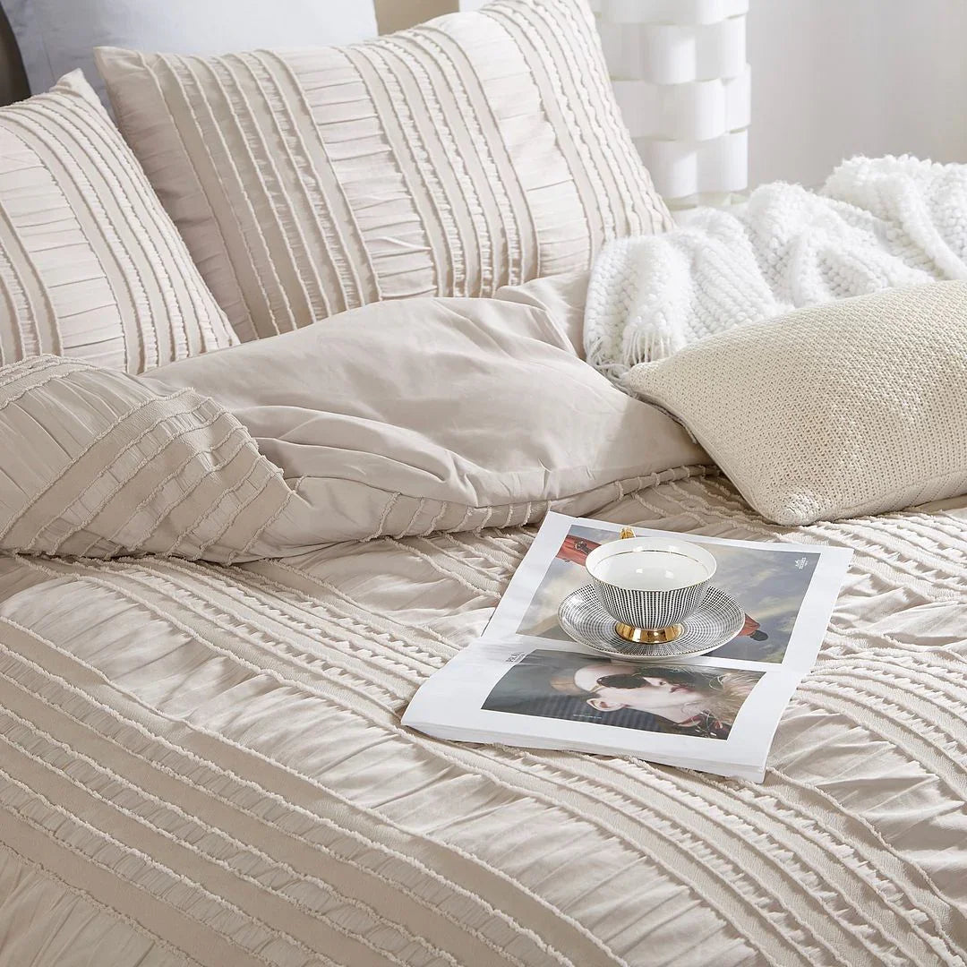 Tufted Boho Striped Embroidery Quilt/Doona/Duvet Cover Set - King Size