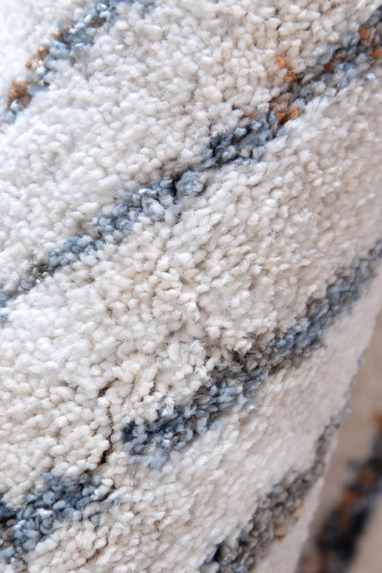 Indulgence Polyester Rug – 2cm Thick Plush Soft Pile, Luxurious Comfort 120x170cm