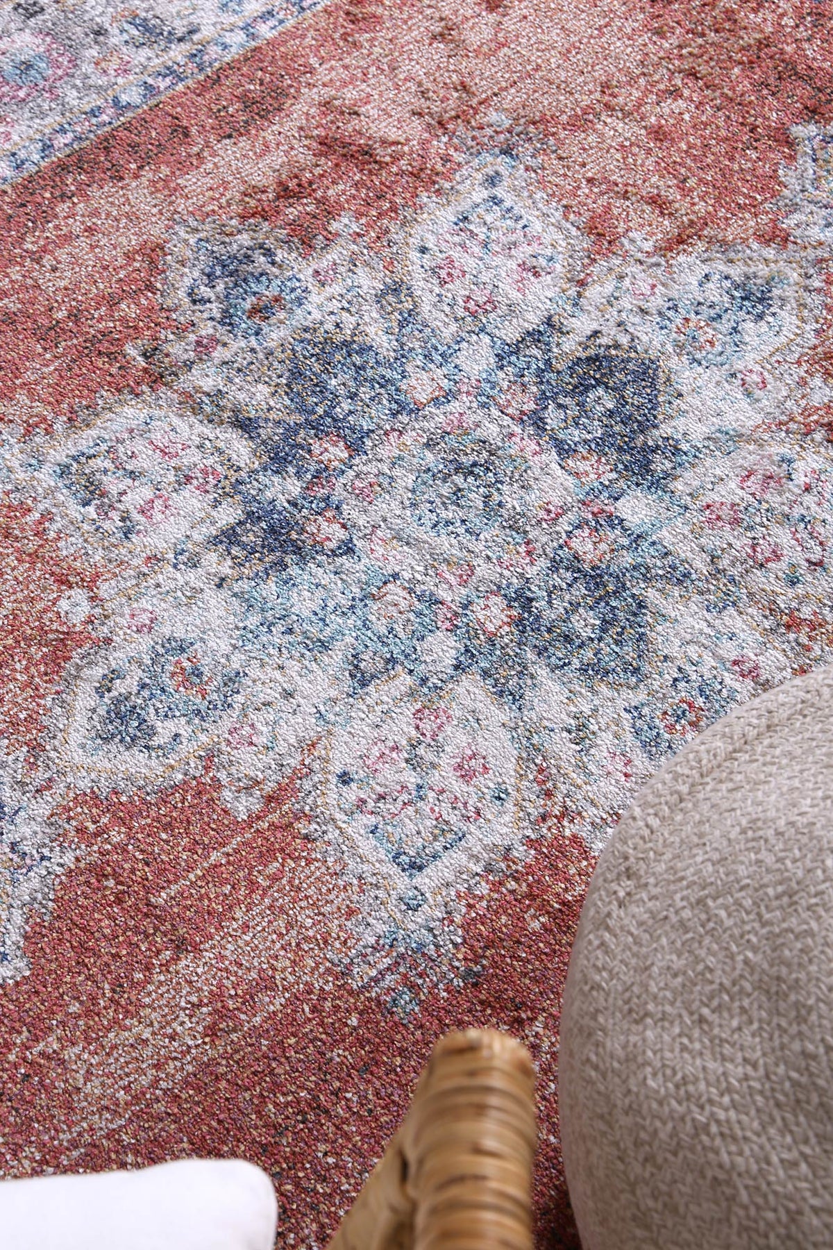 brentwood-transitional-rust-rug 160x230