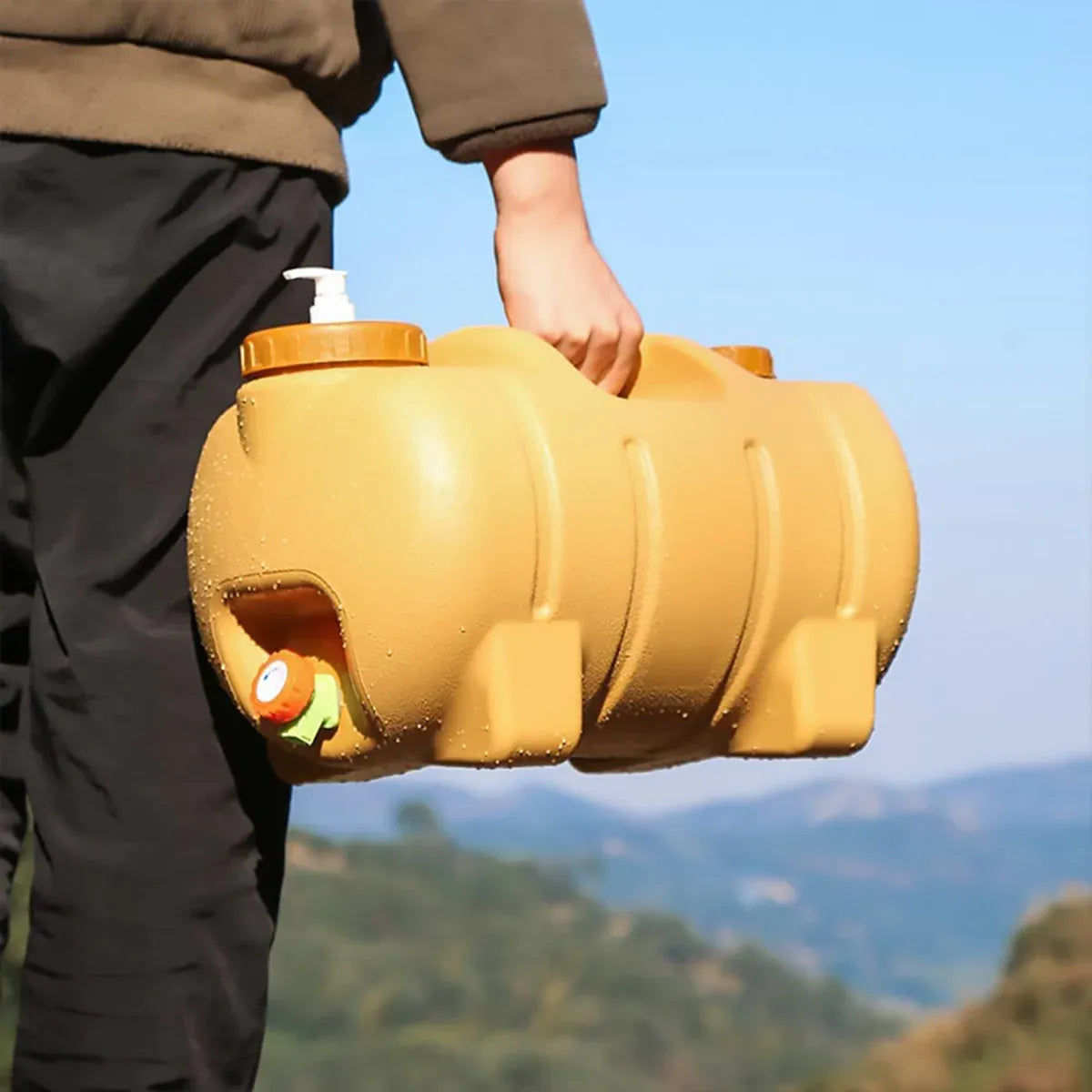 20L Portable Camping Water Container with Faucet BPA-Free Food-Grade Pig Design