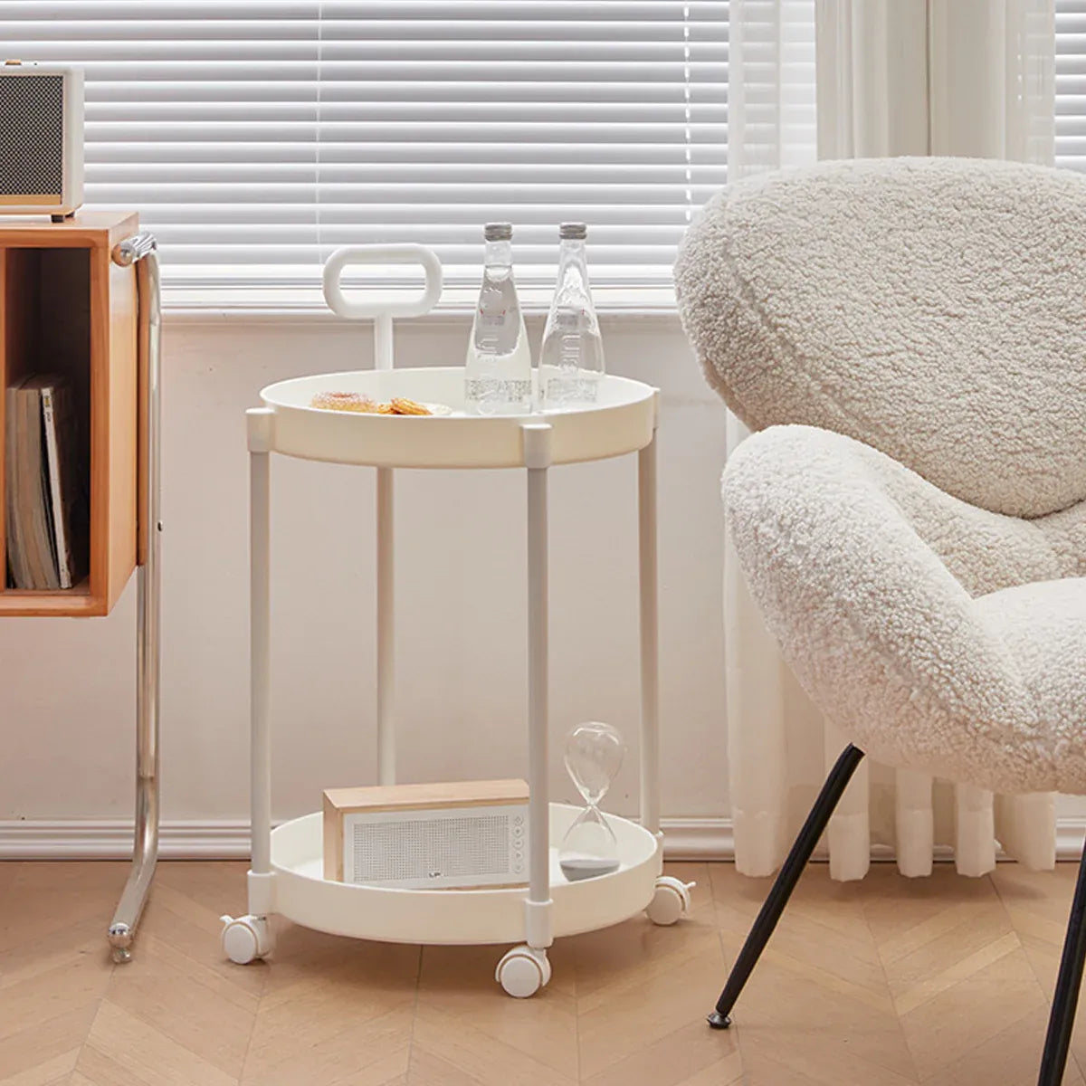 Cream Round Side Table on Wheels, 2-Tier Mobile Bedside & Sofa End Table 40cm