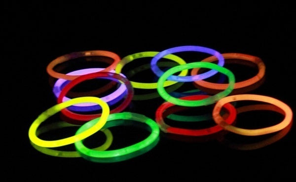 15 GLOW STICKS Party Light Glow In The Dark Rave ACELETS Disco Bulk 20cm