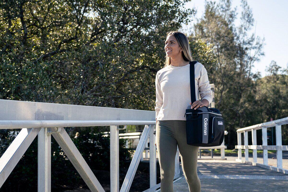 30 Can Soft Cooler Insulated Outdoor Camping Picnic Bag in Black