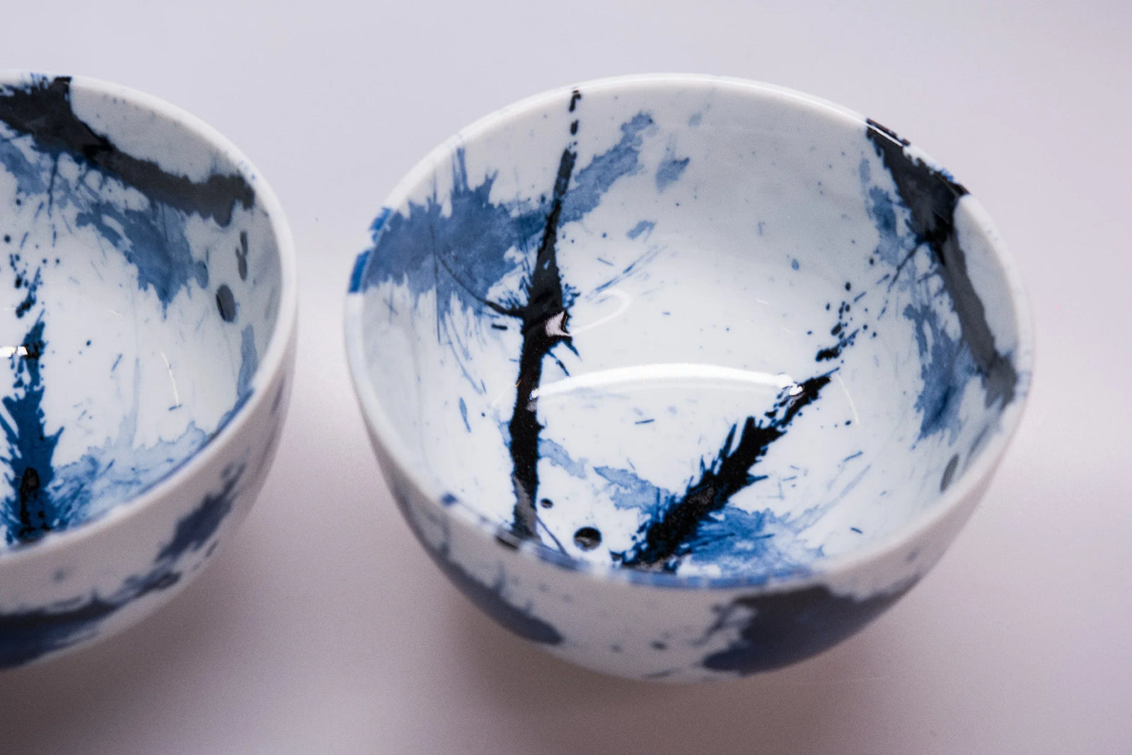 Bowl Set 2pcs with Chopsticks Blue White Splash Design