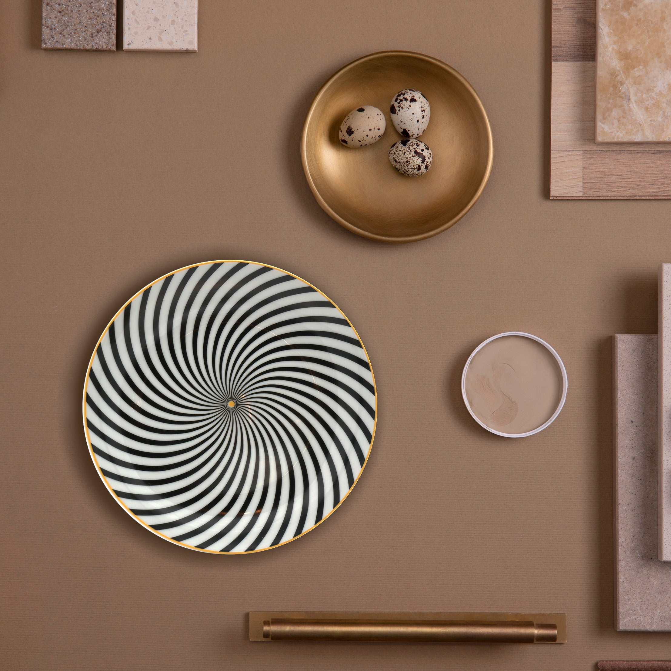 Maillon Swirl Flat Plate