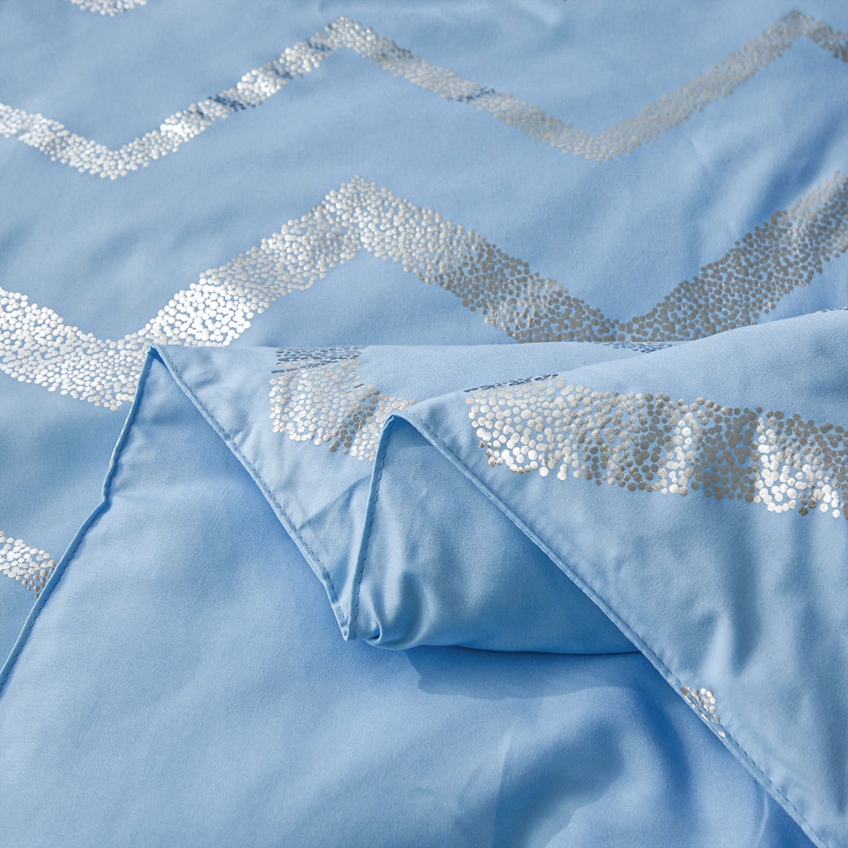 King Size Comforter Set 3-Piece Metallic Print Chic Microfiber Bedding & Shams