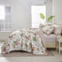 Artisan Quilted Coverlet and Pillowcases Set: A Masterpiece for Your Bed - Queen size