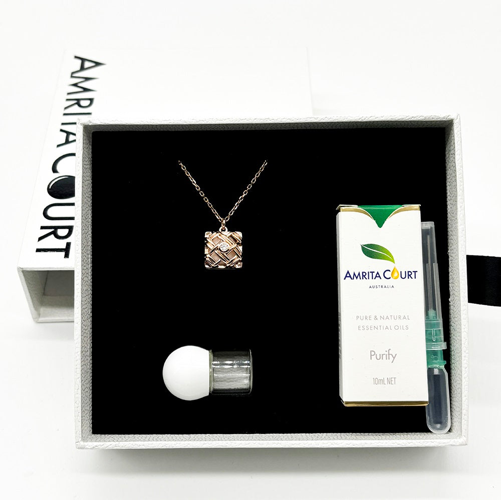 Gift Box - Chest Rose Gold Aroma Necklace + Purify Oil Blend