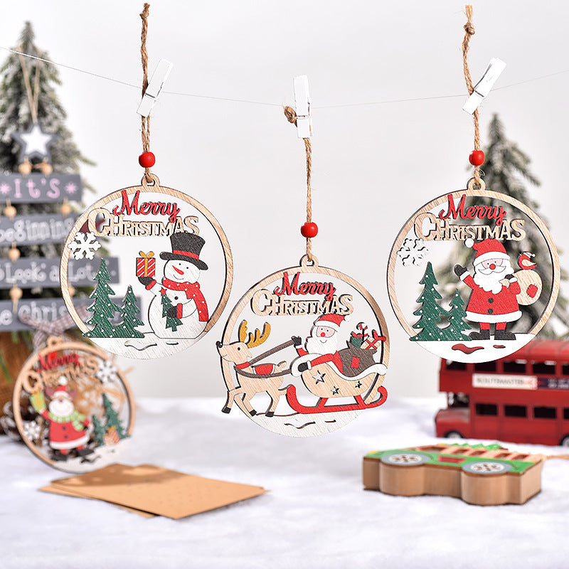 Set of 4 Wooden Christmas Hanging Ornaments â€“ Santa, Snowman, and Reindeer Decorations ï¼ˆ2 set, 8 pieces in total)ï¼‰