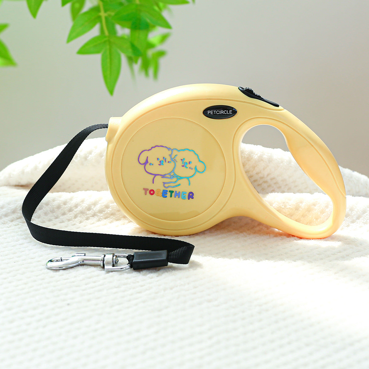 Yellow Together 5m Cartoon Retractable Dog Leash for Golden Retriever & Poodle Puppies - Durable, Tangle-Free Pet Walking Essential