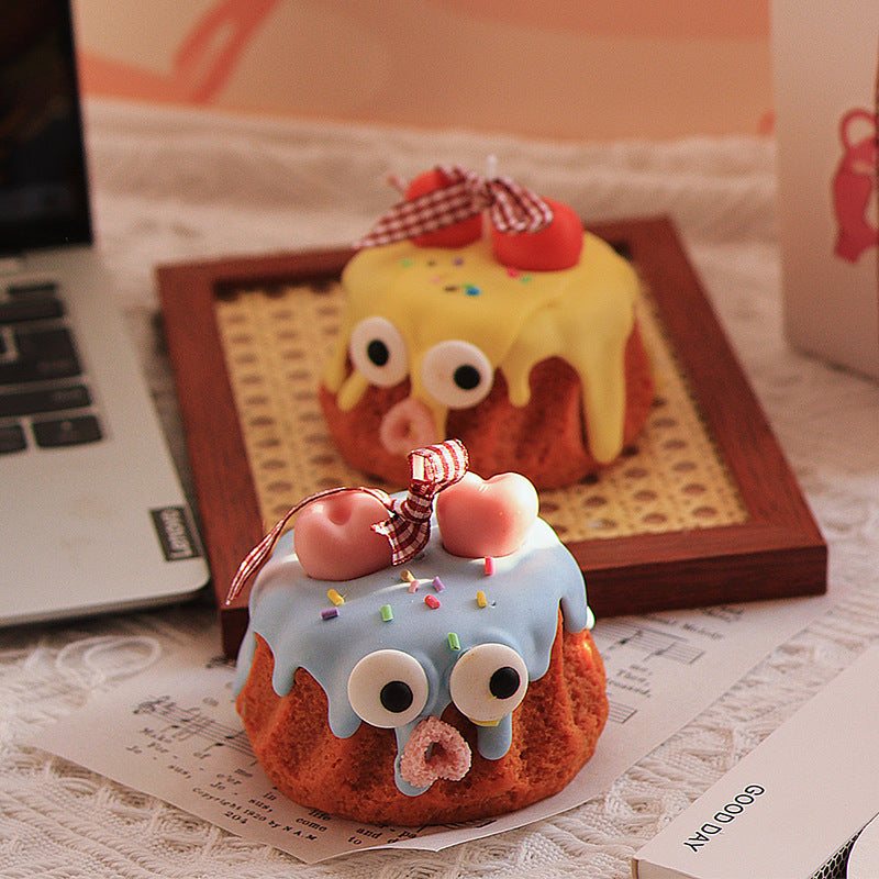 Blue Cake Candle - Cute Soy Wax Candle, Gift for Friends Gardenia