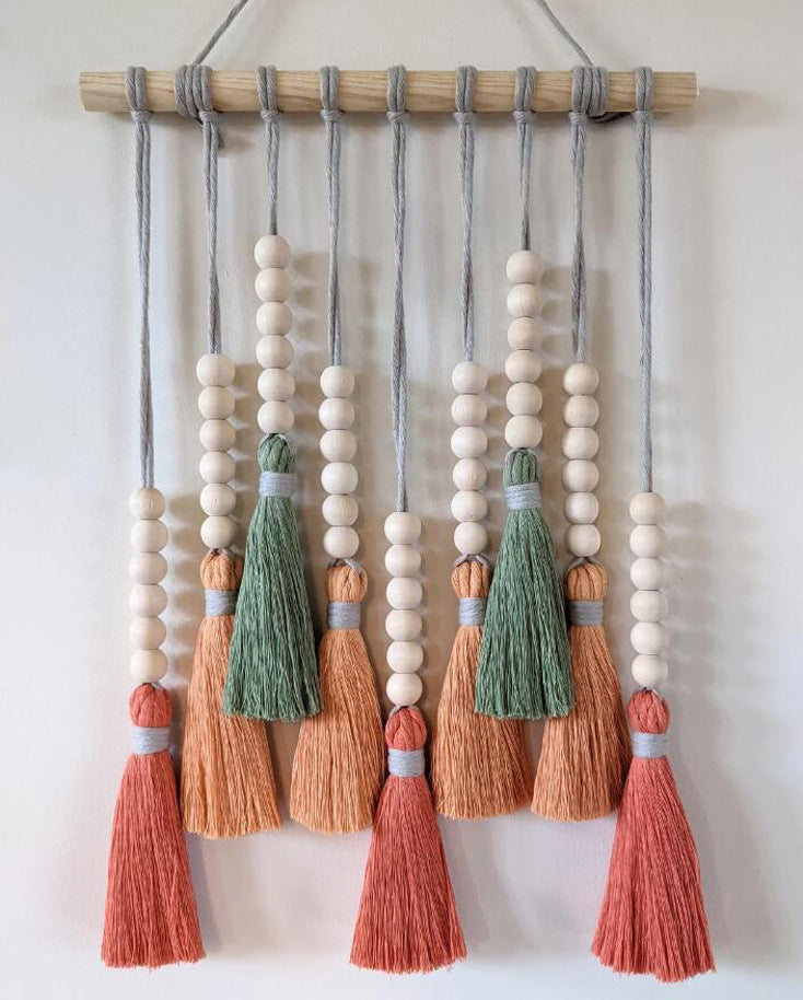 Colorful Tassel Wall Hanging-Wooden Beads Boho Tapestry Home Decor Daylily red