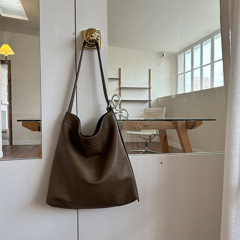 Dark Brown Fashionable Minimalist Bucket Tote Bag - Versatile & Spacious for Daily Commutes