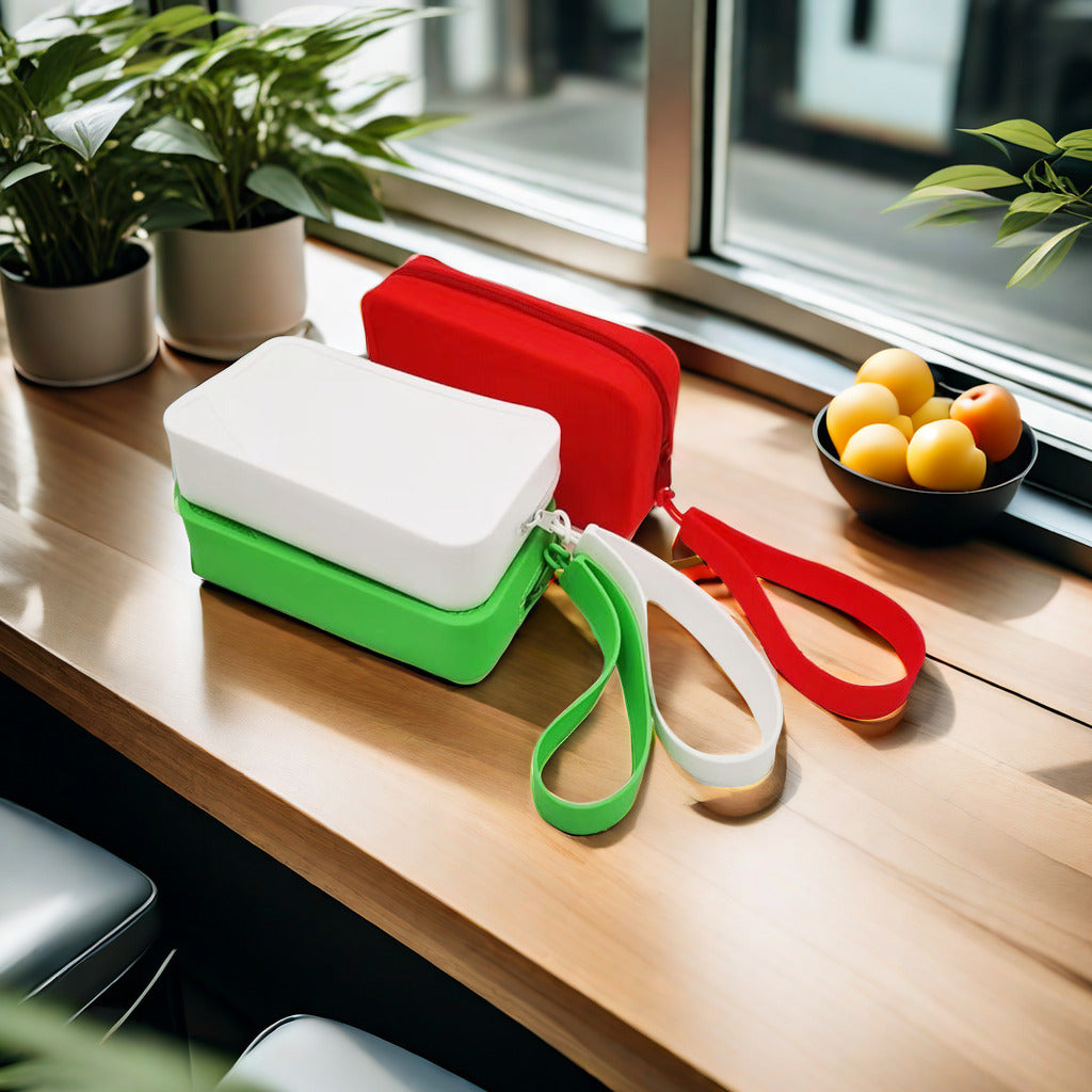 Grass green Silicone Zipper Storage Pouch - Stylish Multi-Purpose Organizer with Wrist Strap