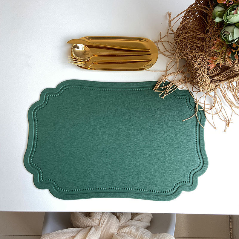 4 pcs Retro Faux Leather Placemat - Waterproof & Oil-Proof Dining Table Mat (Green)