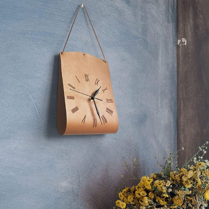 Retro PU Leather Hanging Wall Clock - Silent Sweep Movement, Roman Numerals, Decorative Handbag Style(Red)