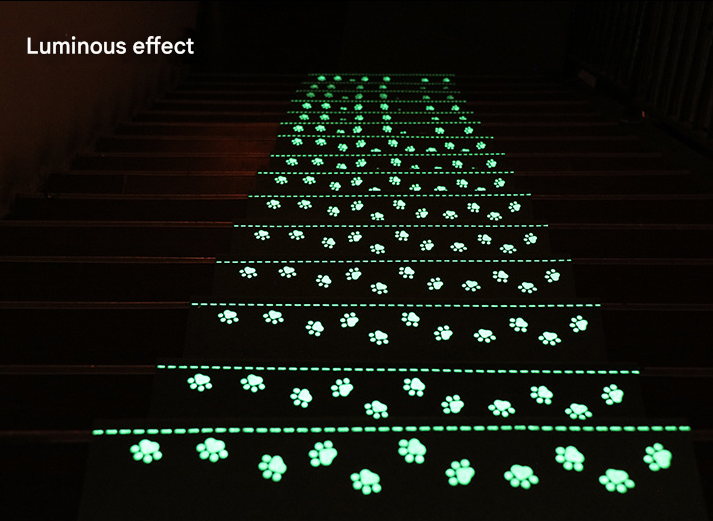 3-Pack Green Non-Slip Luminous Stair Treads - Self-Adhesive Pet Paw Print Stair Mats 55x22x4.5cm