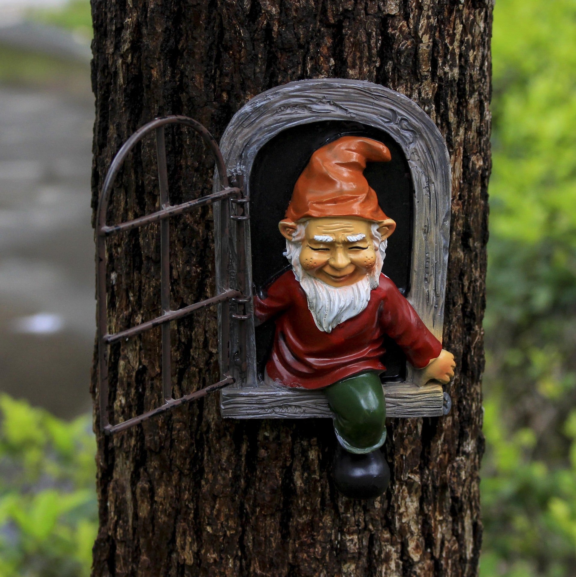 Red-clad White-bearded Old Man Climbing Window Gnome Figurine - Resin Craft Ornament, Garden Cartoon Statue Decoration