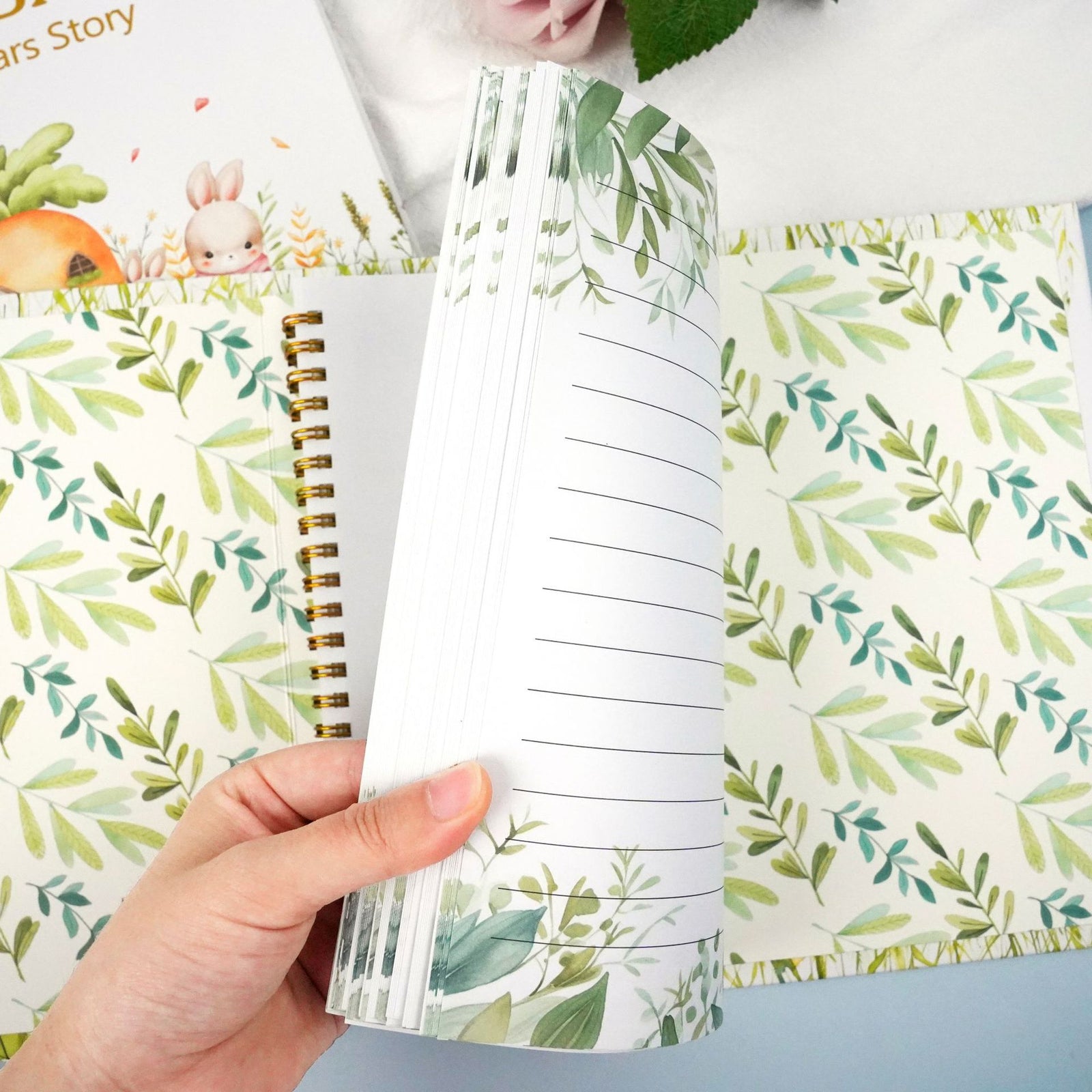 Bunny Printed Ba Memory Book with Gift Box Hardcover Milestone Journal Your First Years Story Cute Bunny Theme for Boys Girls Pregnancy to Toddler Keepsake