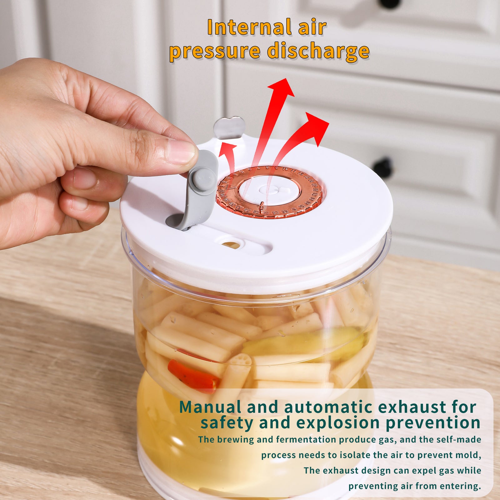 Food-Grade Pickle Hourglass Jar with Strainer Flip - 200ml Compact Kitchen Wet and Dry Separation Container for Olives, Jalapeños & Pickles