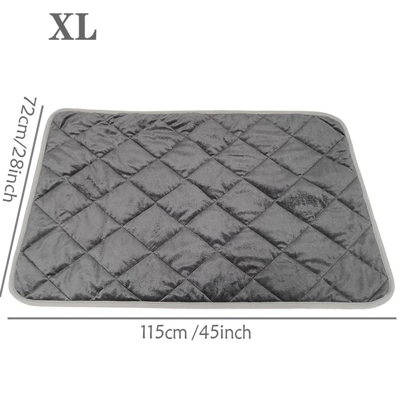 Self-Warming Pet Mat with Heat Reflective Technology for Dogs and Cats Waterproof No Electricity Needed Comfortable Winter Pad for Local Pet Owners(72*115cm)