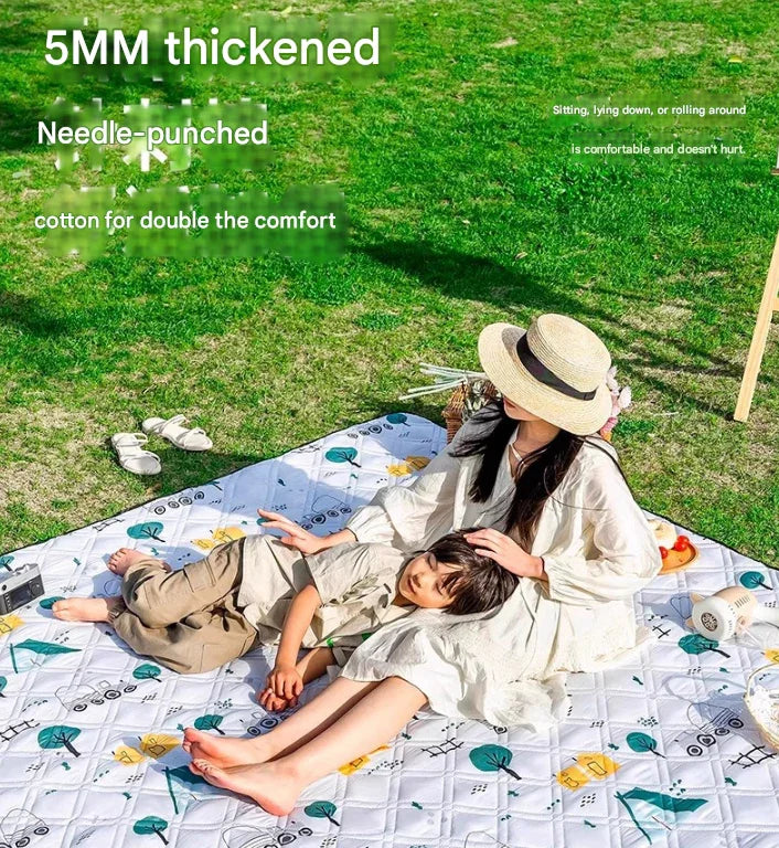 Mini Zoo Extra Large 200x200cm Waterproof Picnic Mat - Portable Thickened Oxford Cloth Outdoor Camping Blanket for Beach, Parks and Family Outings