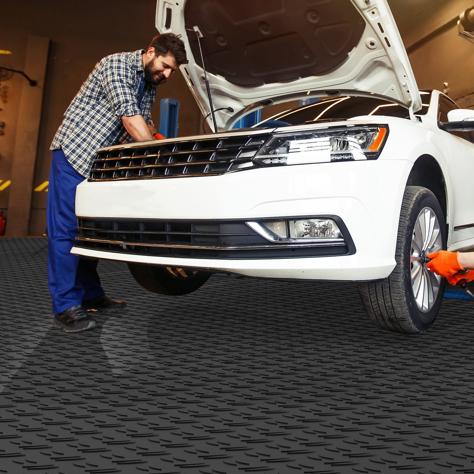 Garage Tiles Interlocking, 12 x 12 x 0.53 inch 50 Pack Garage Floor Covering Tiles, Non-Slip Double-Sided Texture Garage Flooring Tiles, for Garages, Basements, Repair Shops, Black