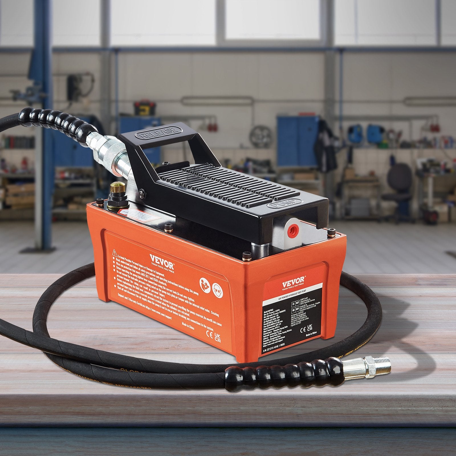 Air Hydraulic Pump, 10,000 PSI 1/2 Gal Reservoir, NPT 3/8