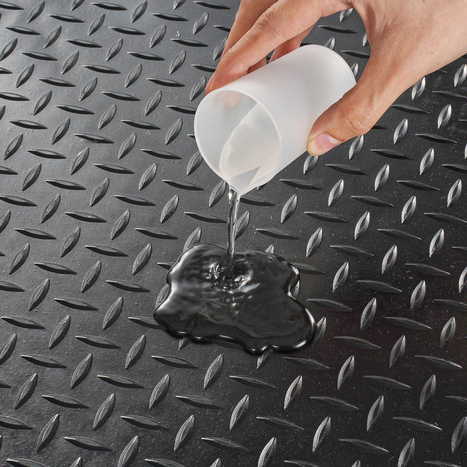 Diamond-Plate Rubber Flooring Roll, 3 mm x 4 ft x 6 ft Garage Floor Mat, SBR Rubber Garage Flooring Roll, Easy to Clean, Diamond Plate Rubber Mat for Under Cars, Garage Industry Gym, Black