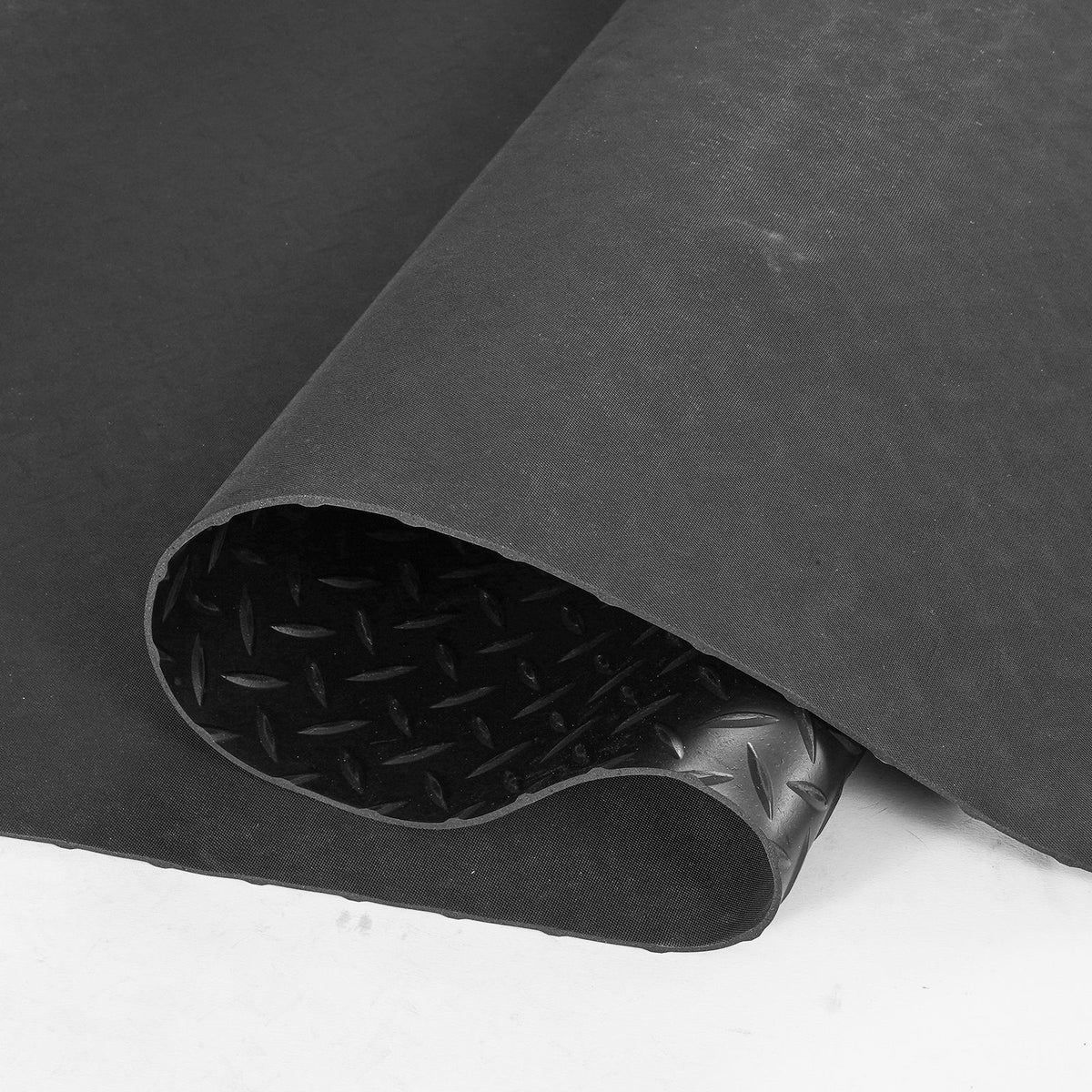 Diamond Plate Rubber Flooring Roll 3mm x 4ft x 6ft Garage Mat Black