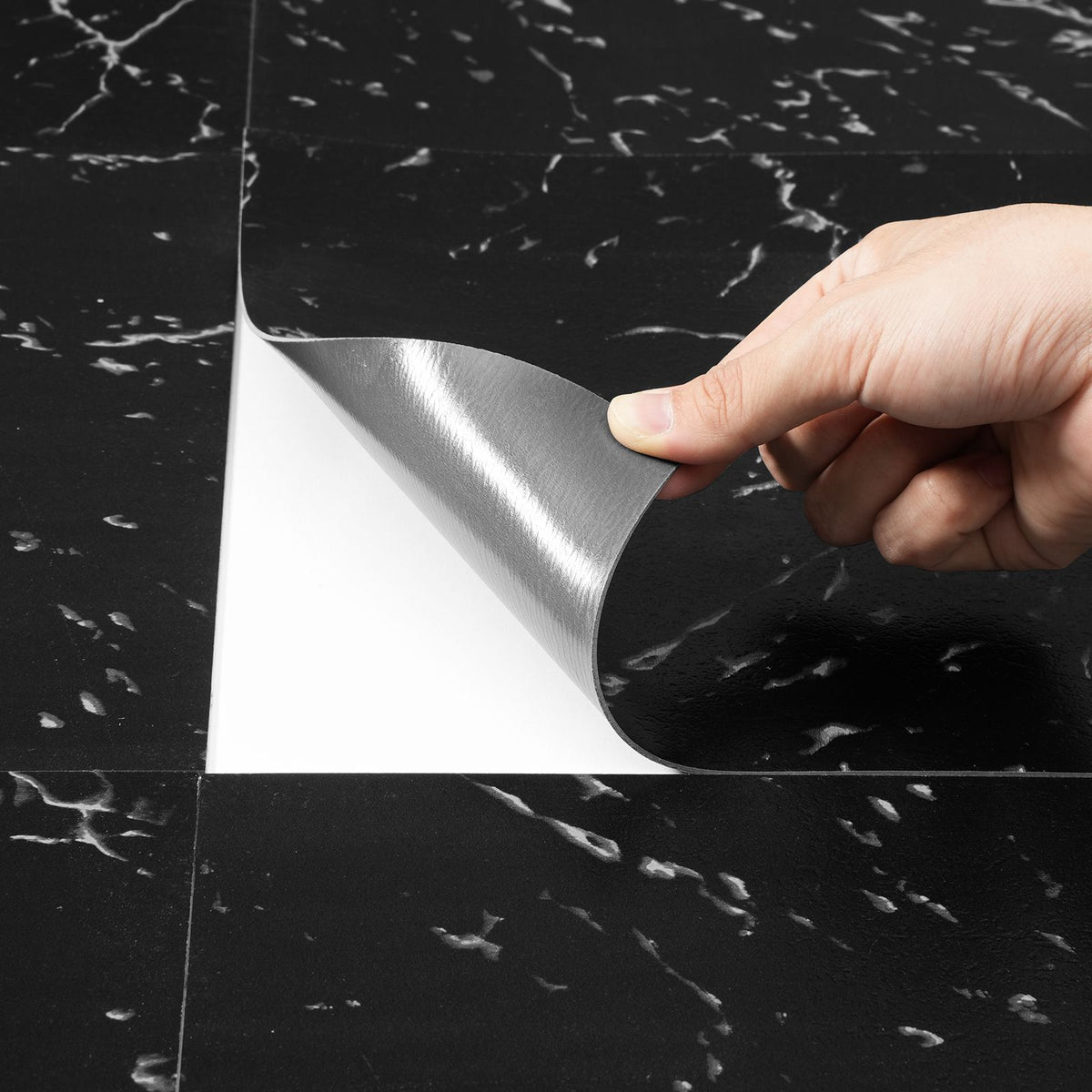 50PCS Peel & Stick Vinyl Floor Tiles 12x12 Black Marble Waterproof DIY