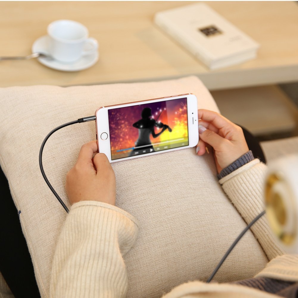 UGREEN 3.5mm Male to 3.5mm Male Audio Cable 1M 10733