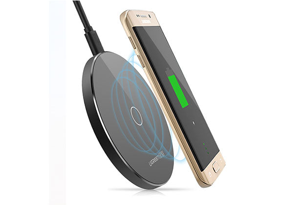UGREEN Qi Wireless 10W Fast Charger 30570