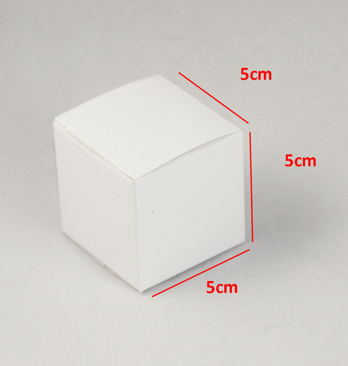 100 Pack of White 5cm Square Cube Card Gift Box - Folding Packaging Small rectangle/square Boxes for Wedding Jewelry Gift Party Favor Model Candy Chocolate Soap Box